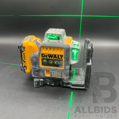 DeWALT 12V XR 3x360 Cross Line Green Laser and 2.0Ah Battery