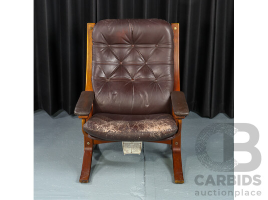 Danish Deluxe Siesta Chair with Leather Upholstery