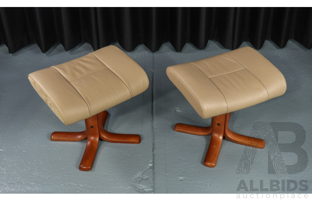 Pair of Leather Recliners with Footstools by IMG Norway