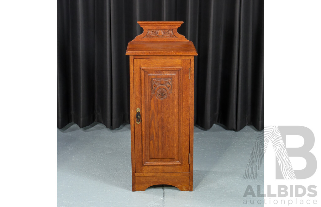 Victorian Oak Single Door Pot Cupboard