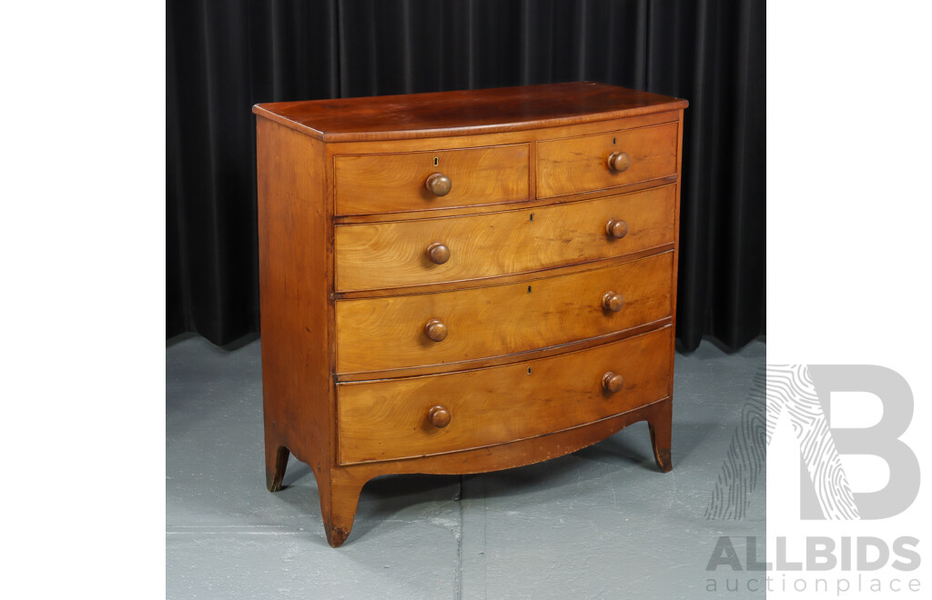 Victorian Bow Front Chest of Five Drawers