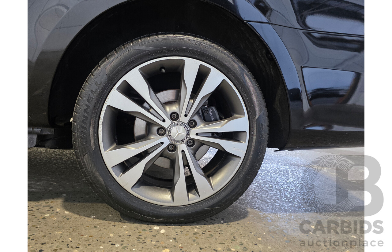 10/2017 Mercedes-Benz V 250d Avantgarde MWB 447 MY17 4d Wagon Obsidian Black Metallic Twin Turbo Diesel 2.1L