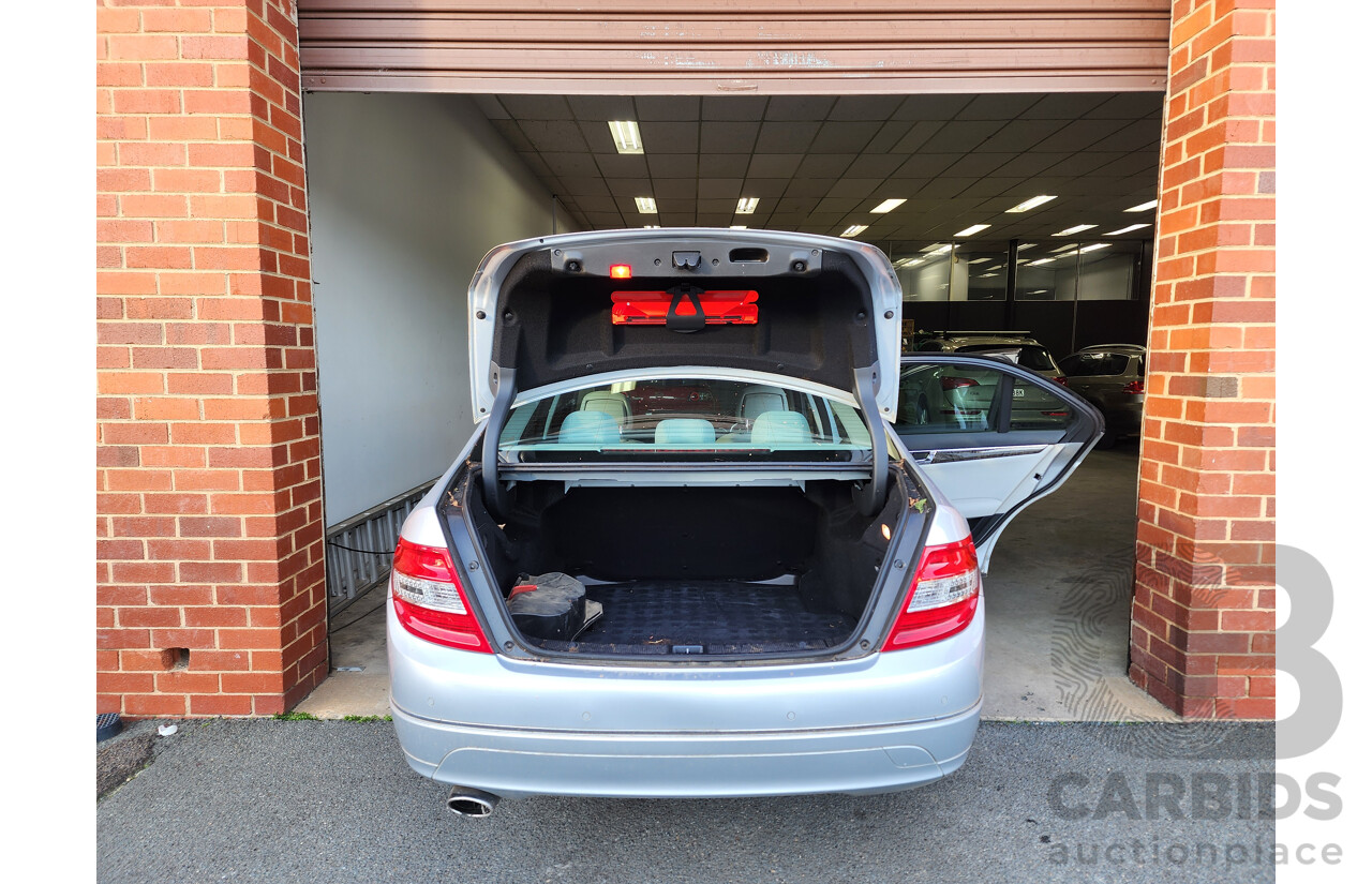 09/2009 Mercedes-Benz C220 CDI W204 4d Sedan Silver 2.1L