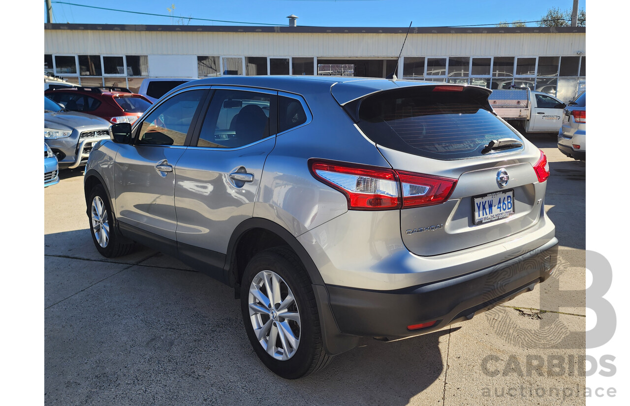 02/2015 Nissan Qashqai ST (4x2) J11 4d Wagon Silver 2.0L