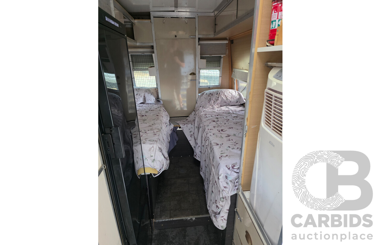 2/2004 Ford Transit MID LWB VH Van Diamond White / Decal Turbo Diesel 2.4L