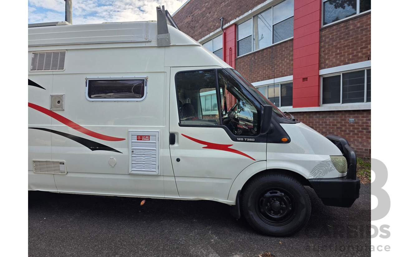 2/2004 Ford Transit MID LWB VH Van Diamond White / Decal Turbo Diesel 2.4L