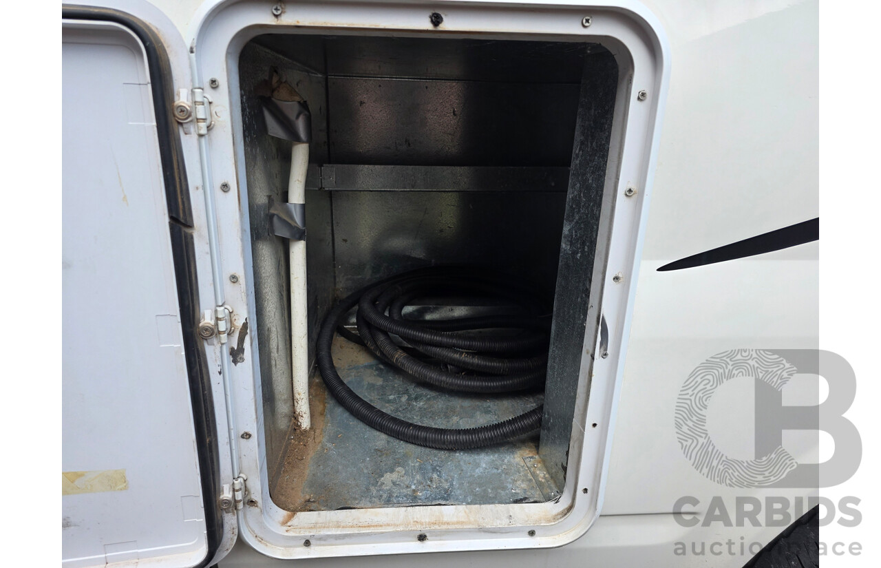 2/2004 Ford Transit MID LWB VH Van Diamond White / Decal Turbo Diesel 2.4L