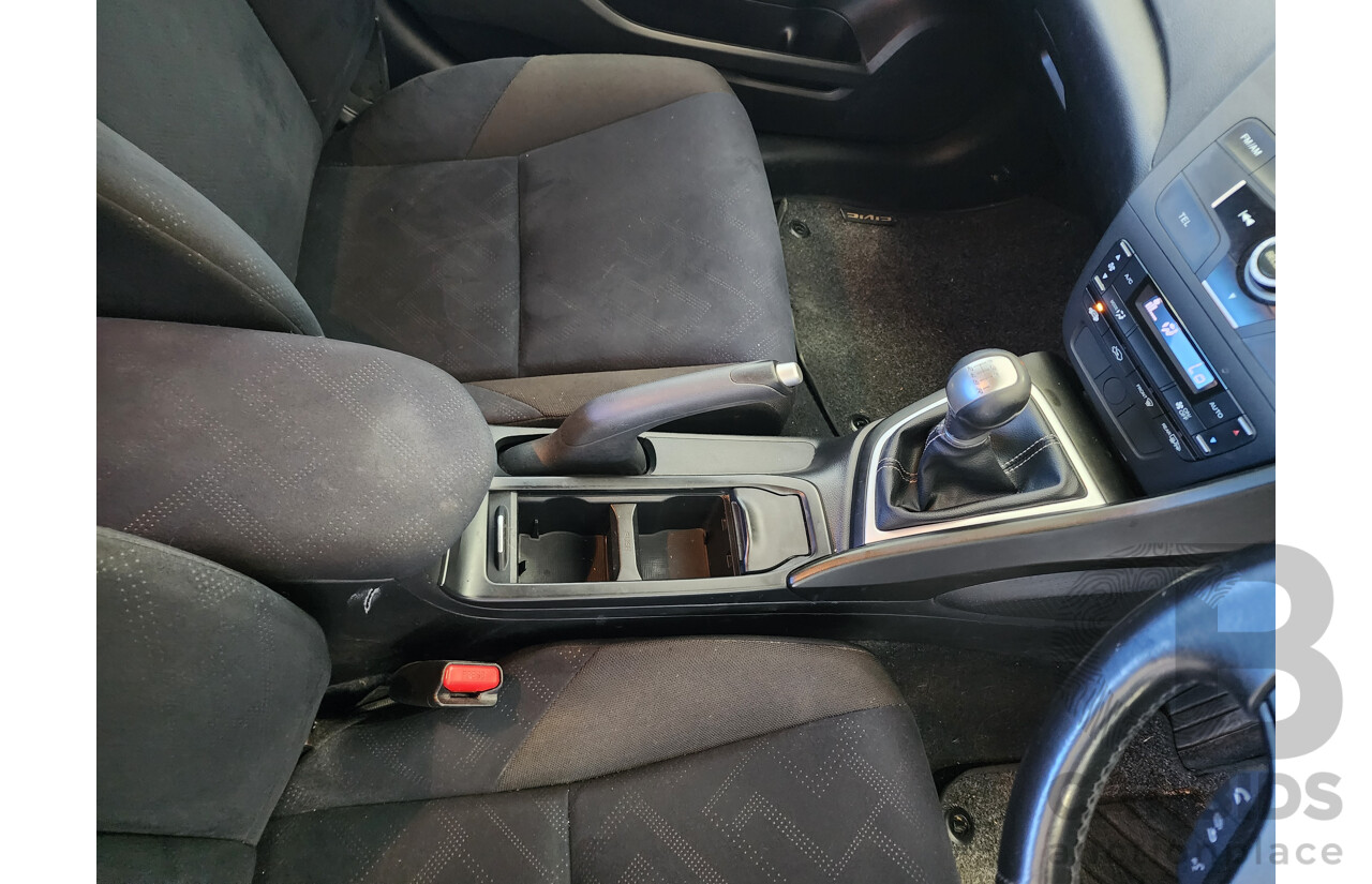 05/2013 Honda Civic Vti-S FK MY13 5d Hatchback Silver 1.8L