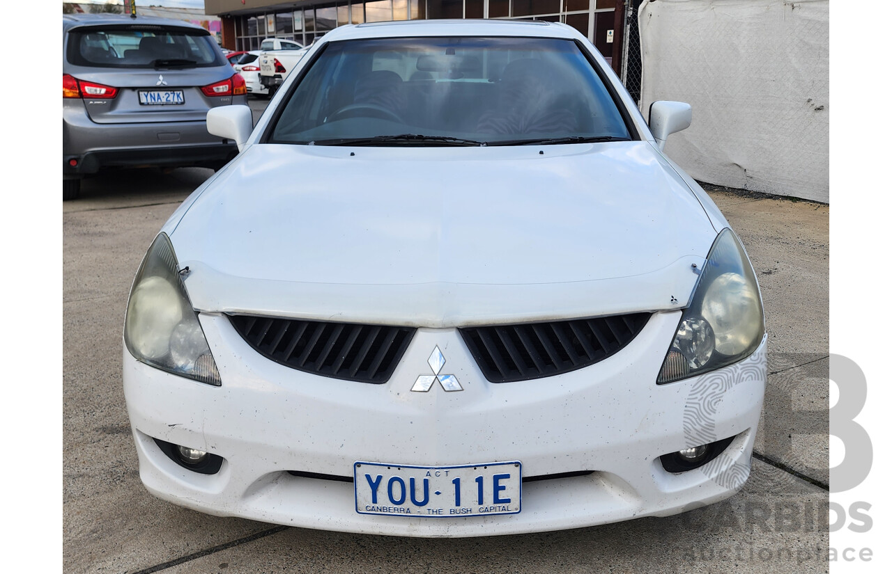 11/2003 Mitsubishi Magna VR-X TJ 4d Sedan White 3.5L