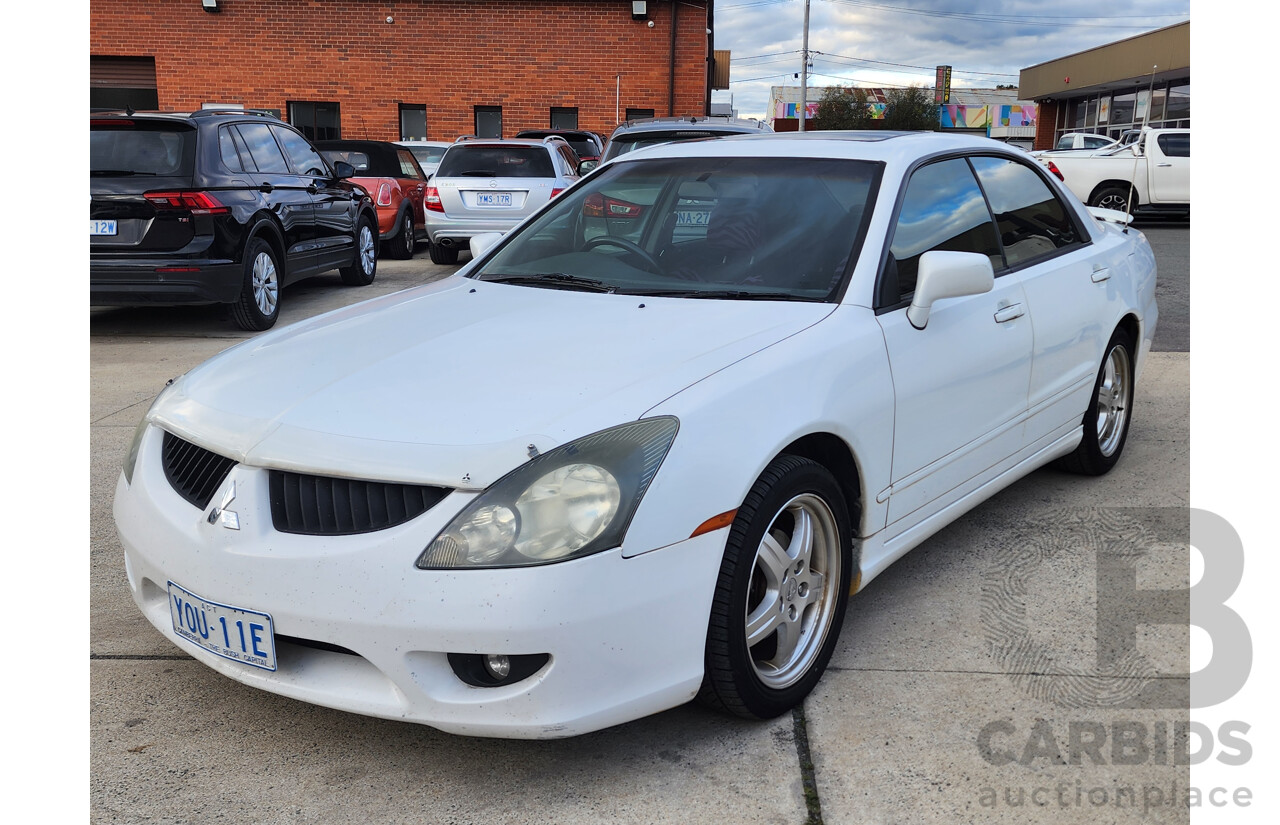 11/2003 Mitsubishi Magna VR-X TJ 4d Sedan White 3.5L