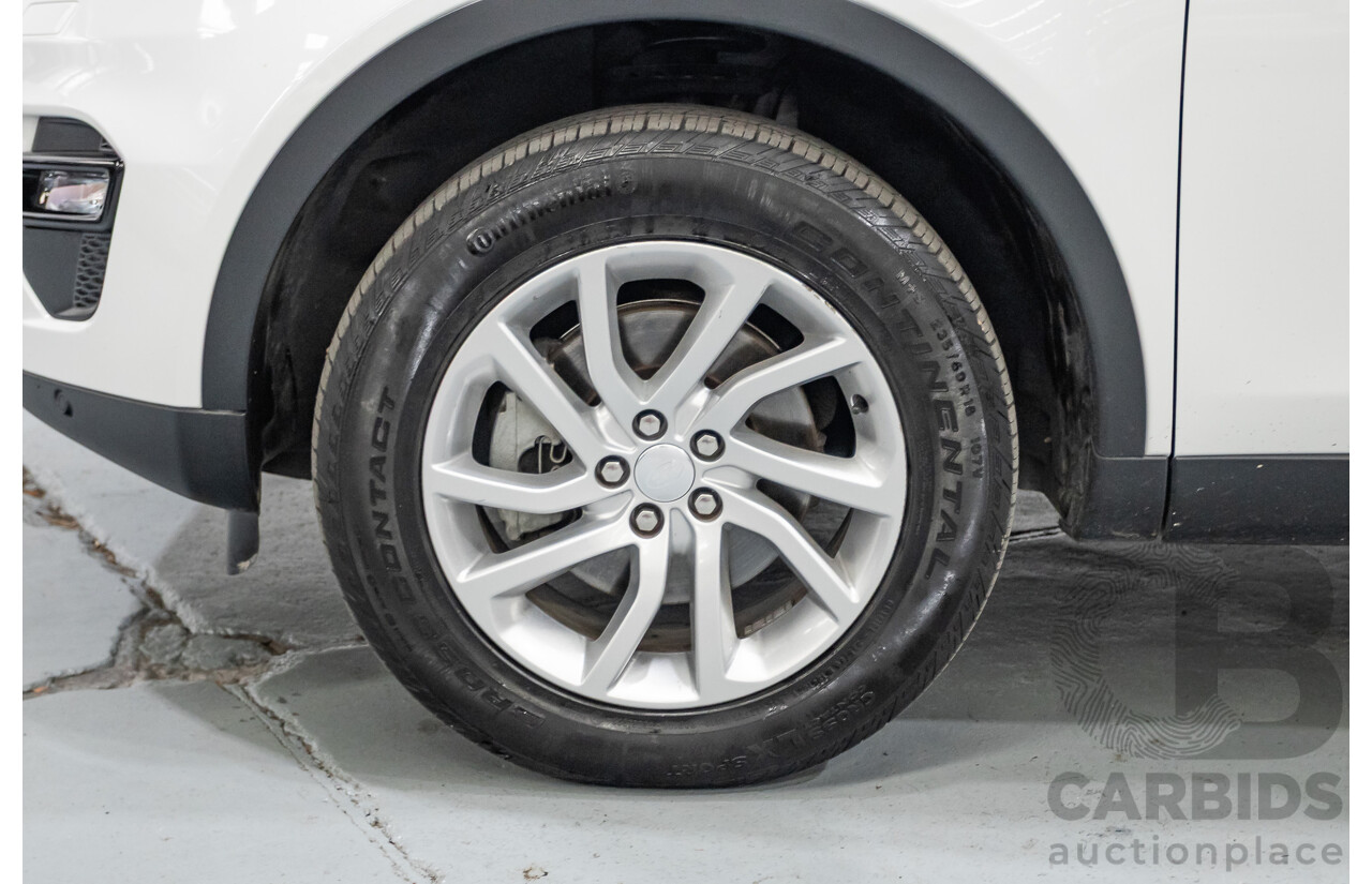 7/2018 Land Rover Discovery Sport TD4 SE (AWD) L550 MY18 4d Wagon Polaris White Turbo Diesel 2.0L - (132kW)