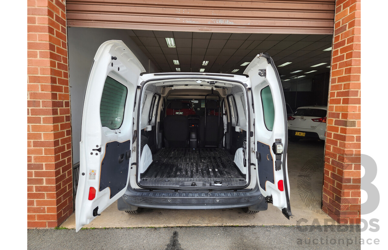 06/2019 Renault Kangoo MAXI X61 MY19 4d Van White 1.5L