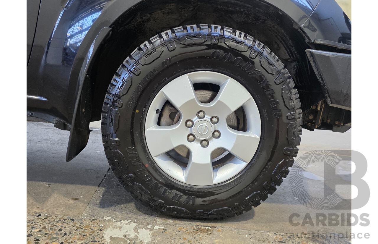 12/2009 Nissan Navara ST (4x4) D40 Dual Cab P/Up Black Turbo Diesel 2.5L