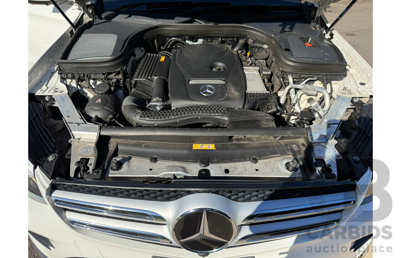 07/2019 Mercedes-Benz Glc 300 4MATIC AWD X253 MY20 4D Wagon White 2.0L