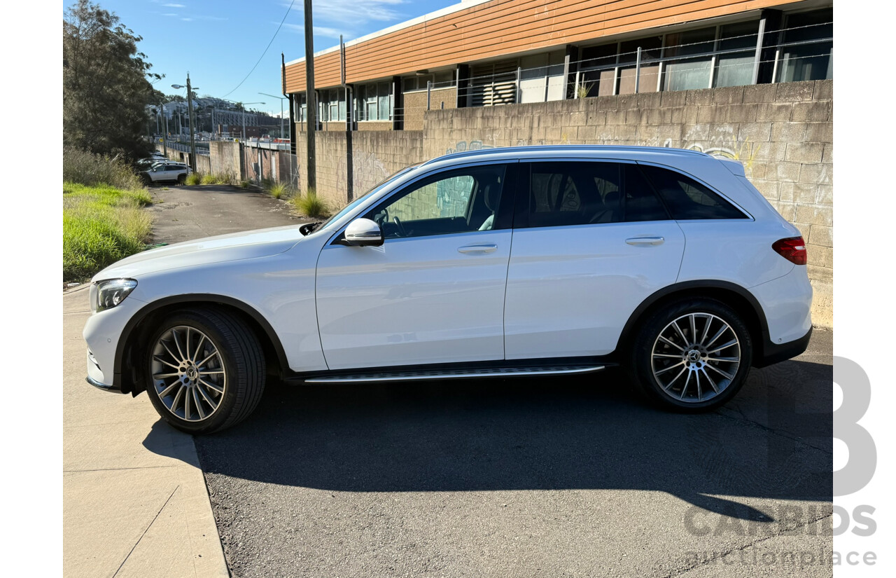 07/2019 Mercedes-Benz Glc 300 4MATIC AWD X253 MY20 4D Wagon White 2.0L