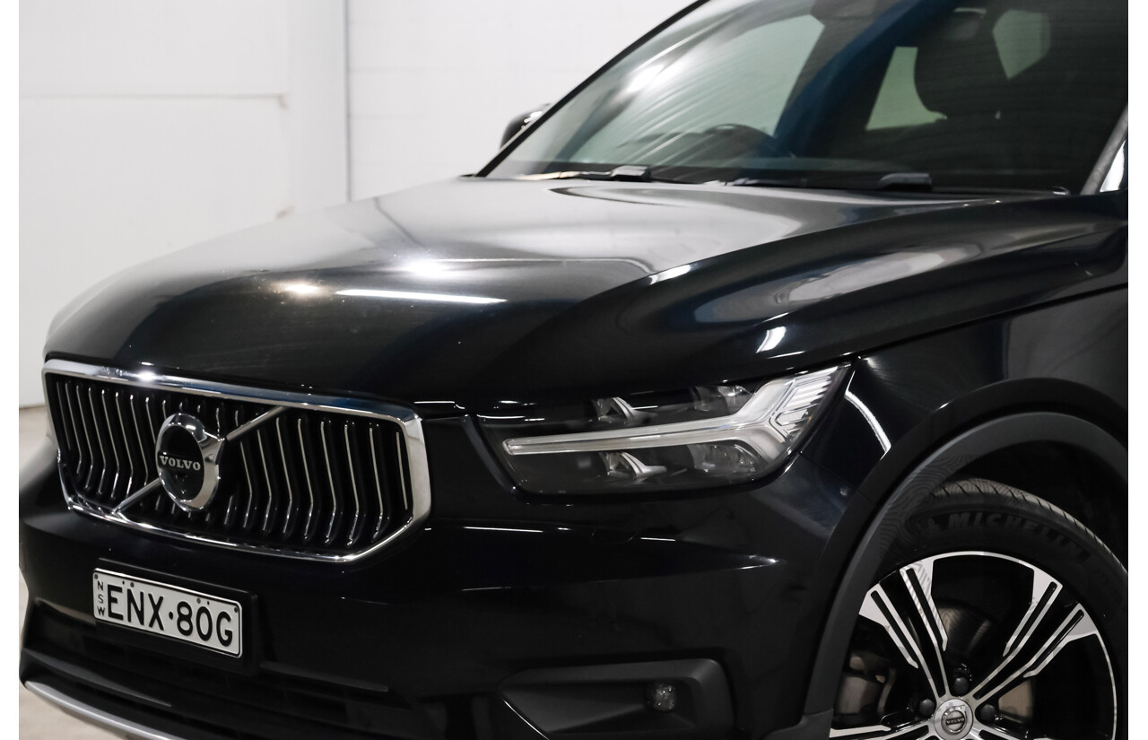 06/2021 Volvo XC40 T4 Inscription (AWD) 536 MY21 4d Wagon Black Turbo Diesel 2.0L