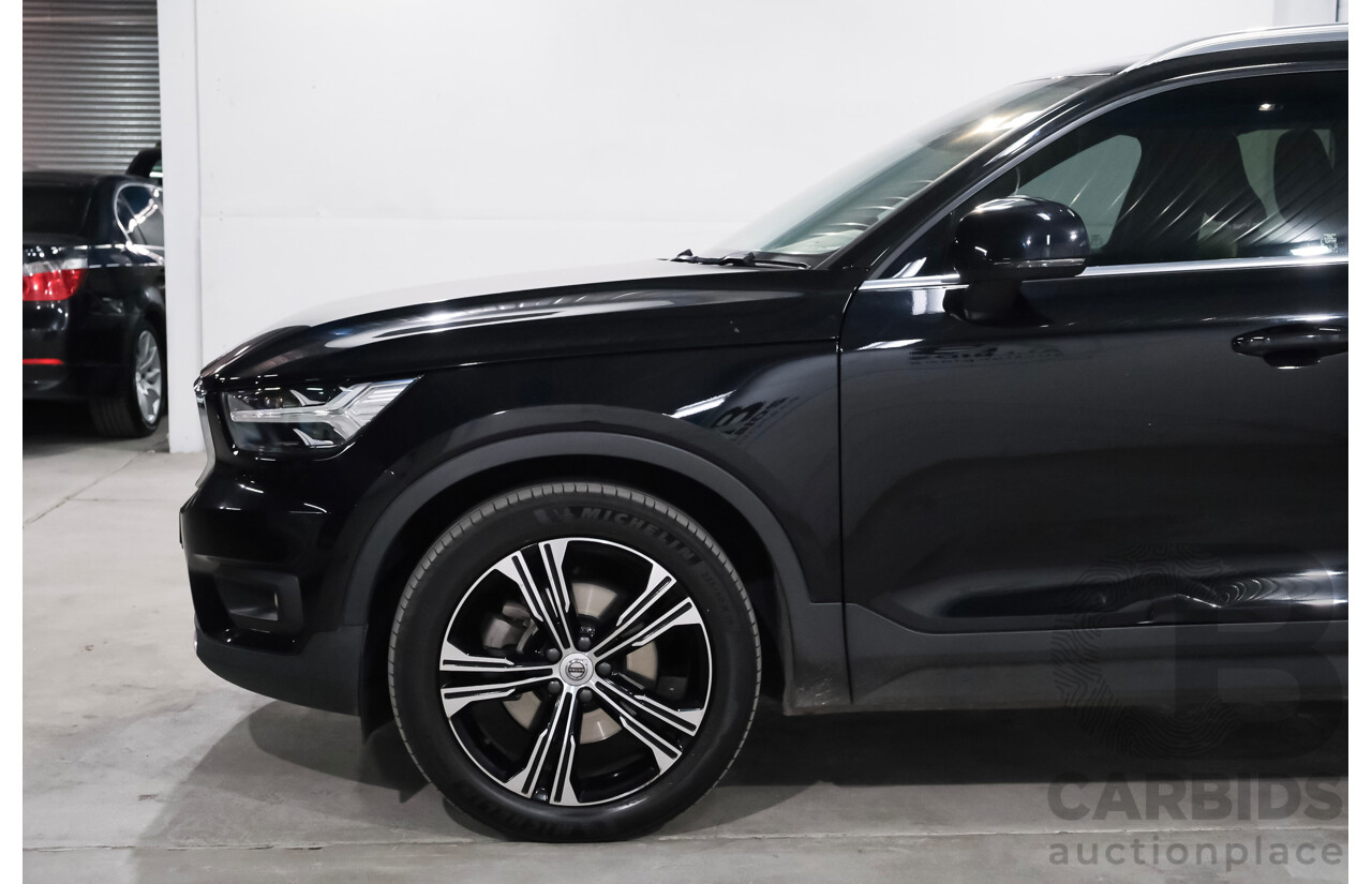 06/2021 Volvo XC40 T4 Inscription (AWD) 536 MY21 4d Wagon Black Turbo Diesel 2.0L