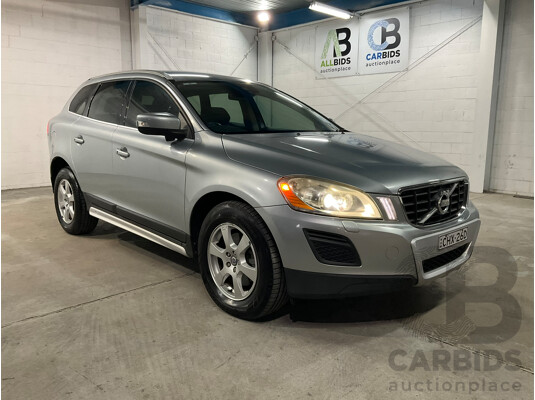 08/2012 Volvo XC60 D4 Teknik DZ MY13 4D Wagon Silver Turbo Diesel 2.0L