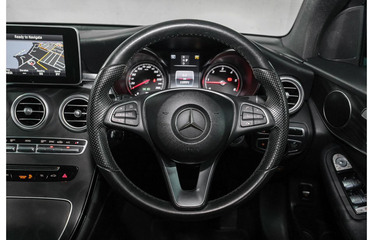 03/2016 Mercedes-Benz GLC 220d AWD 253 4d Wagon Obisidian Black Turbo Diesel 2.1L