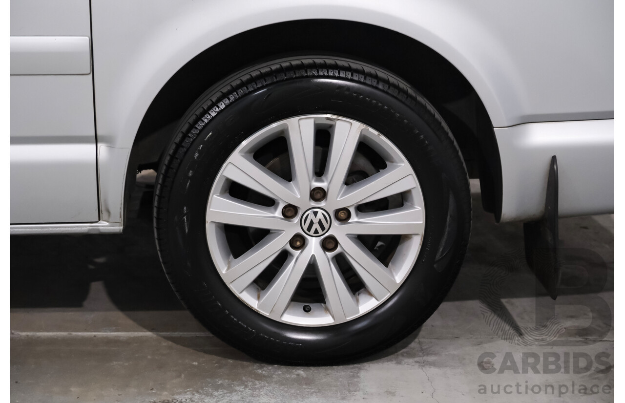 11/2013 Volkswagen Multivan Comfortline TDI340 T5 MY13 4D Wagon Reflex Silver Metallic Turbo Diesel 2.0L