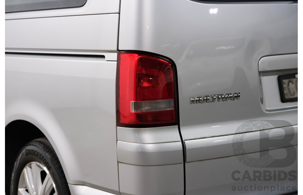 11/2013 Volkswagen Multivan Comfortline TDI340 T5 MY13 4D Wagon Reflex Silver Metallic Turbo Diesel 2.0L