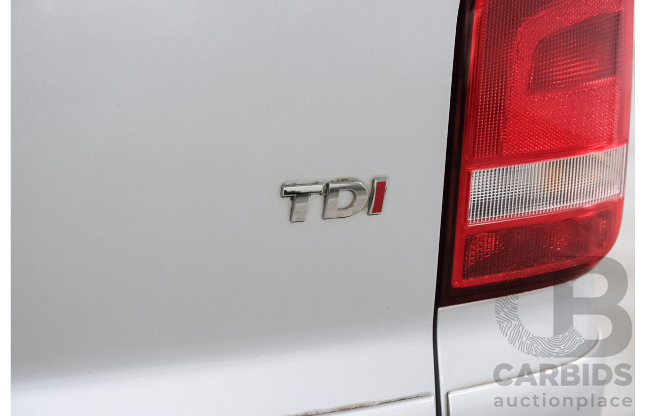 11/2013 Volkswagen Multivan Comfortline TDI340 T5 MY13 4D Wagon Reflex Silver Metallic Turbo Diesel 2.0L
