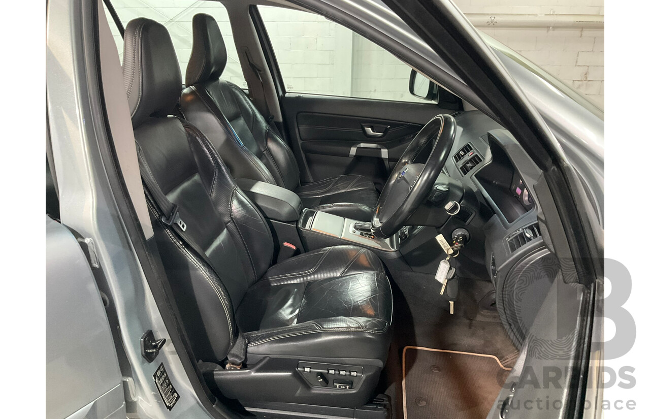 11/2012 Volvo XC90 3.2 R-Design (AWD) MY12 4D Wagon Silver 3.2L - 7 Seater
