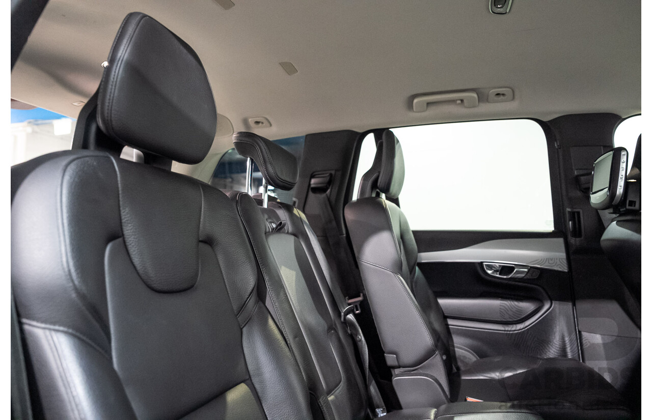 11/2016 Volvo XC90 D5 Momentum (AWD) 256 MY17 4d Wagon Brilliant Silver Turbo Diesel 2.0L