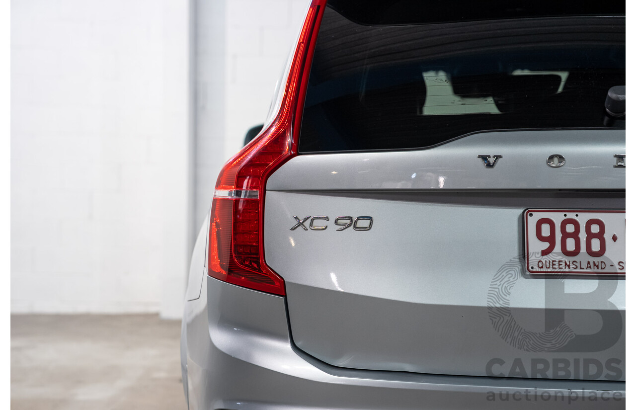 11/2016 Volvo XC90 D5 Momentum (AWD) 256 MY17 4d Wagon Brilliant Silver Turbo Diesel 2.0L