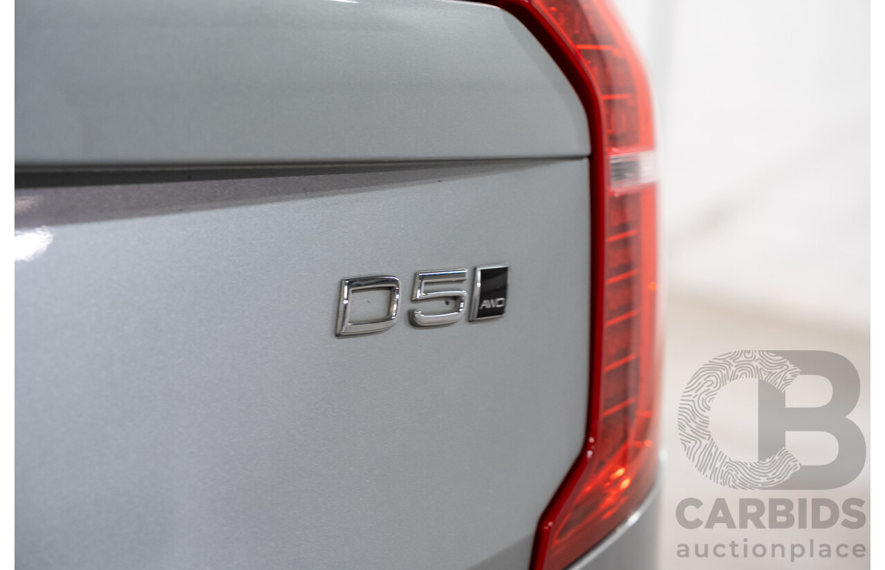 11/2016 Volvo XC90 D5 Momentum (AWD) 256 MY17 4d Wagon Brilliant Silver Turbo Diesel 2.0L