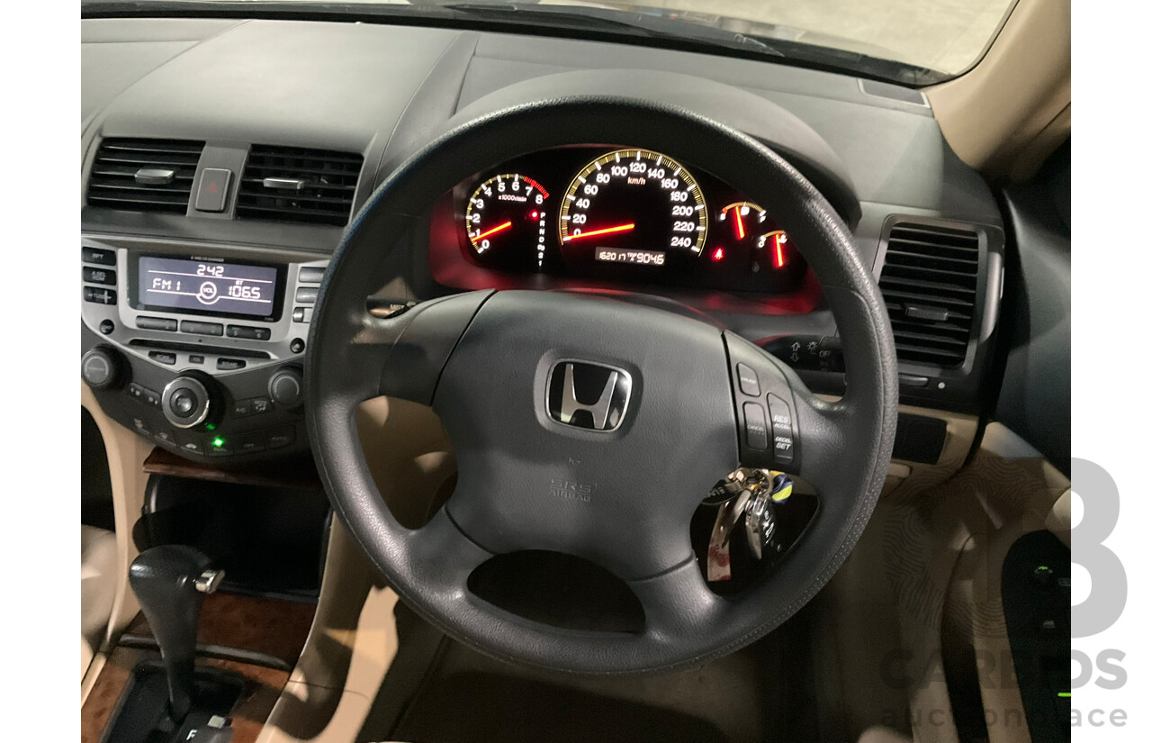 12/2005 Honda Accord VTi 40 4d Sedan Black 2.4L