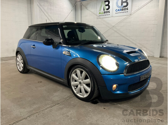 1663674 · 06/2007 Mini Cooper S R56 2D Hatchback Laser Blue Metallic Turbo 1.6L
