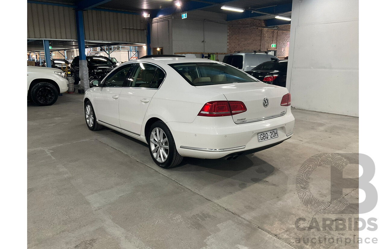 07/2014 Volkswagen Passat 130 TDI Highline 3C MY14.5 4d Sedan White Turbo Diesel 2.0L