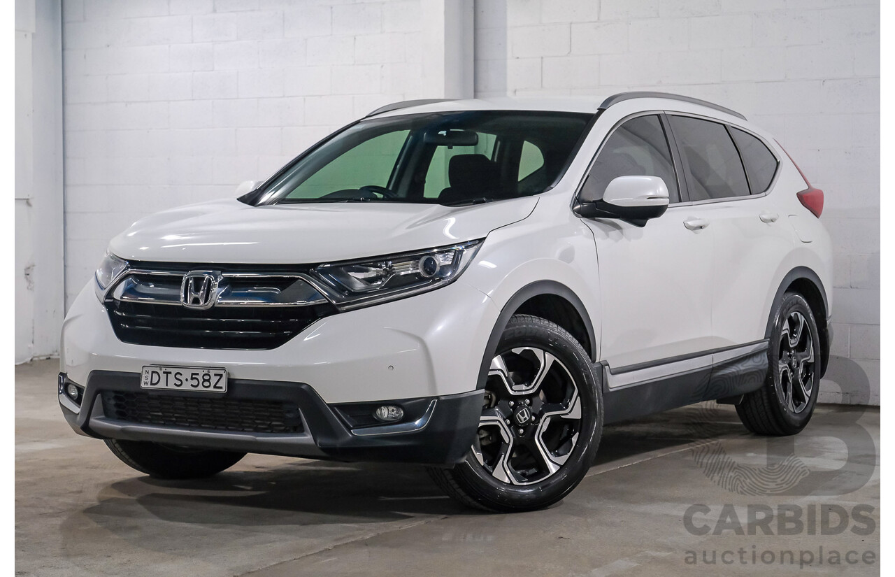 01/2018 Honda Cr-V VTi-S MY18 4d Wagon White 1.5L