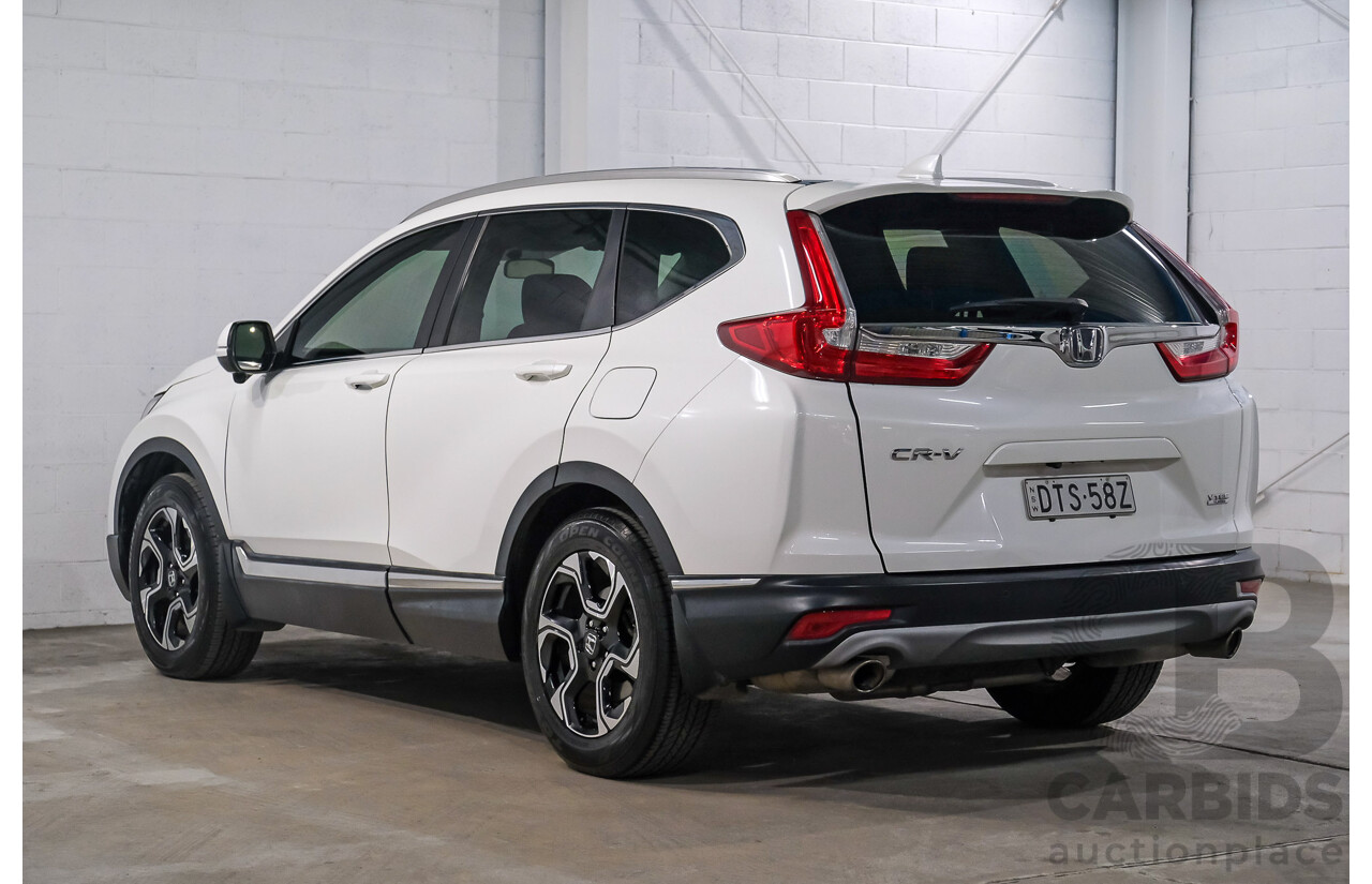 01/2018 Honda Cr-V VTi-S MY18 4d Wagon White 1.5L