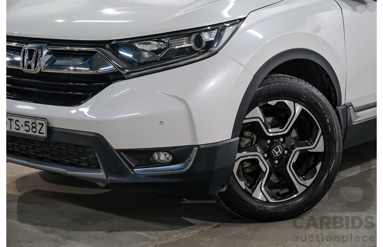 01/2018 Honda Cr-V VTi-S MY18 4d Wagon White 1.5L