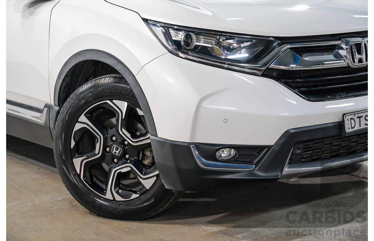 01/2018 Honda Cr-V VTi-S MY18 4d Wagon White 1.5L