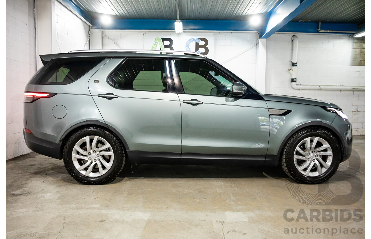 10/2017 Land Rover Discovery SD4 SE (4WD) MY17 4d Wagon Grey Twin-turbo Diesel 2.0L