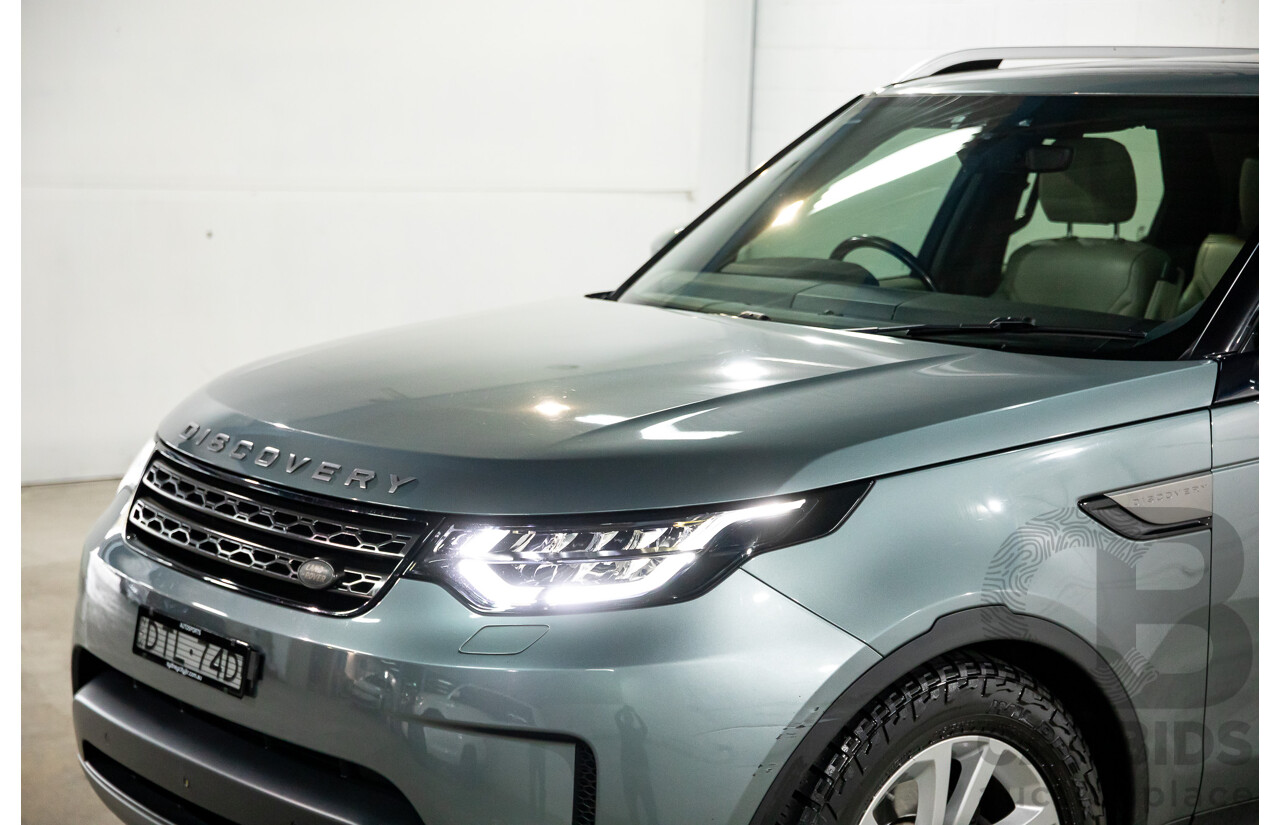 10/2017 Land Rover Discovery SD4 SE (4WD) MY17 4d Wagon Grey Twin-turbo Diesel 2.0L