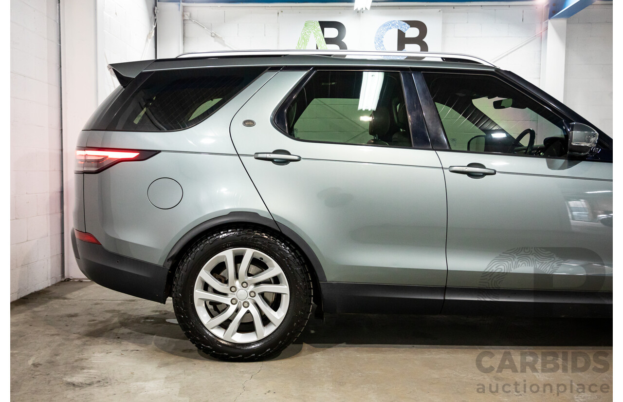 10/2017 Land Rover Discovery SD4 SE (4WD) MY17 4d Wagon Grey Twin-turbo Diesel 2.0L