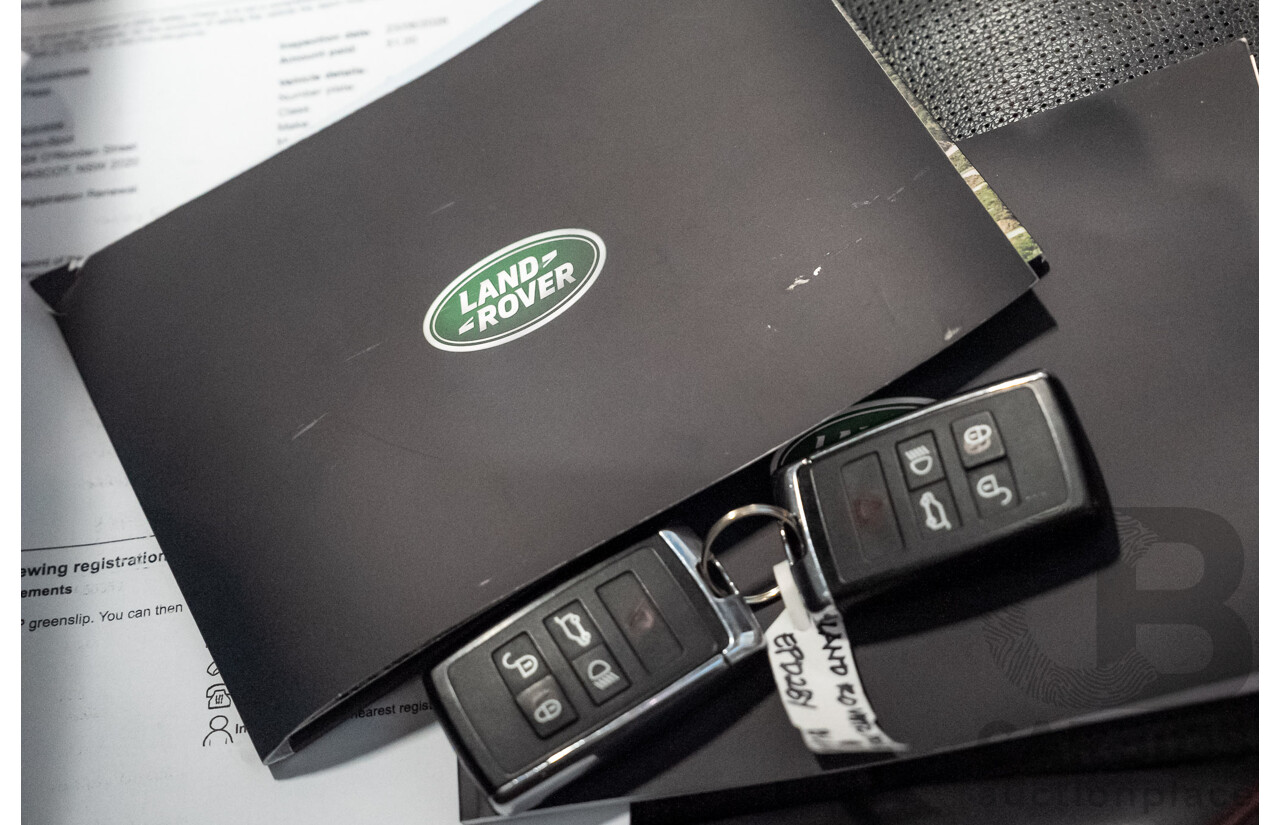 07/2021 Land Rover Discovery Sport P200 R-Dynamic S (147kW) AWD L550 MY21 4d Wagon Santorini Black Metallic Turbo 2.0L