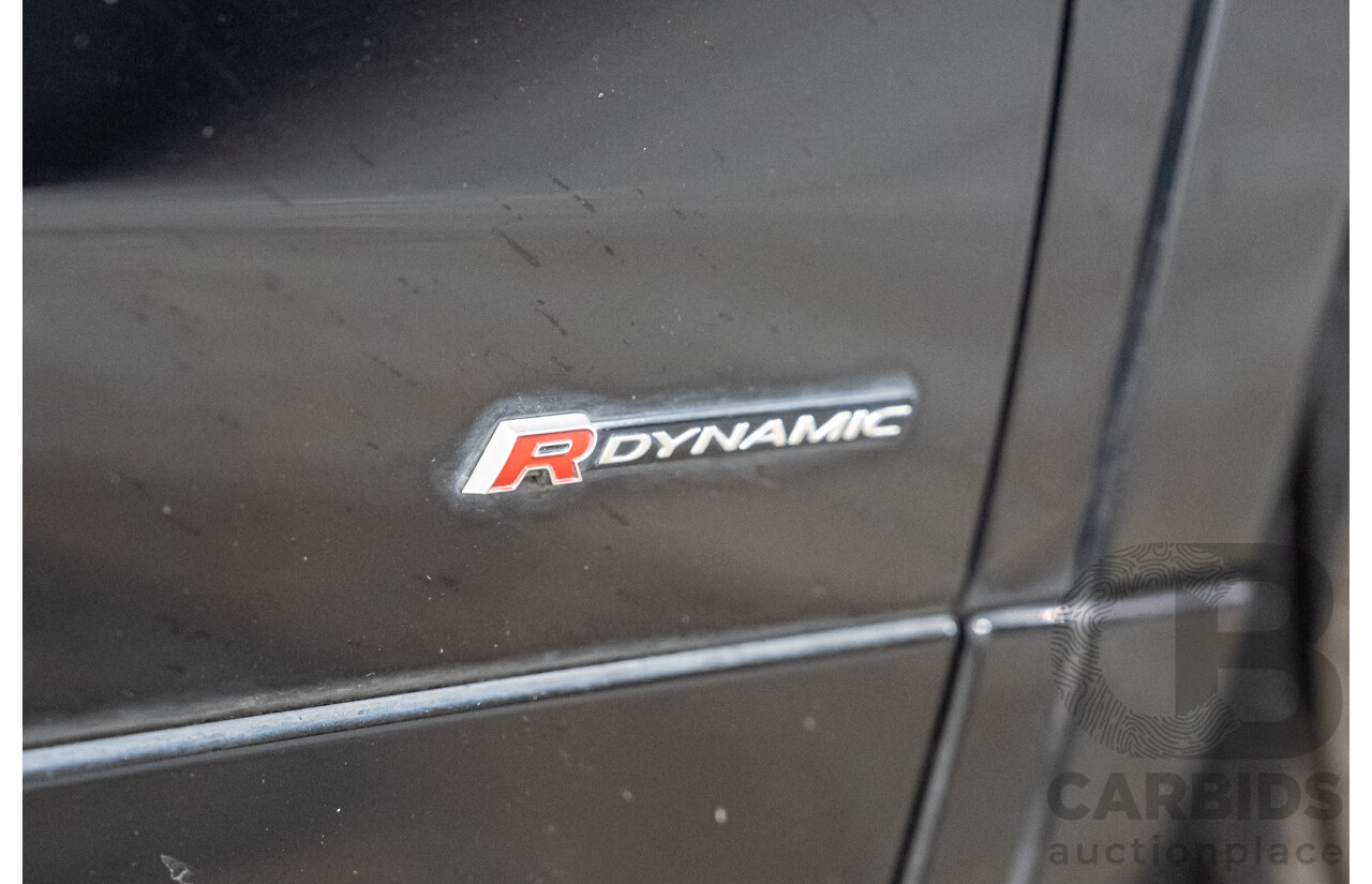07/2021 Land Rover Discovery Sport P200 R-Dynamic S (147kW) AWD L550 MY21 4d Wagon Santorini Black Metallic Turbo 2.0L
