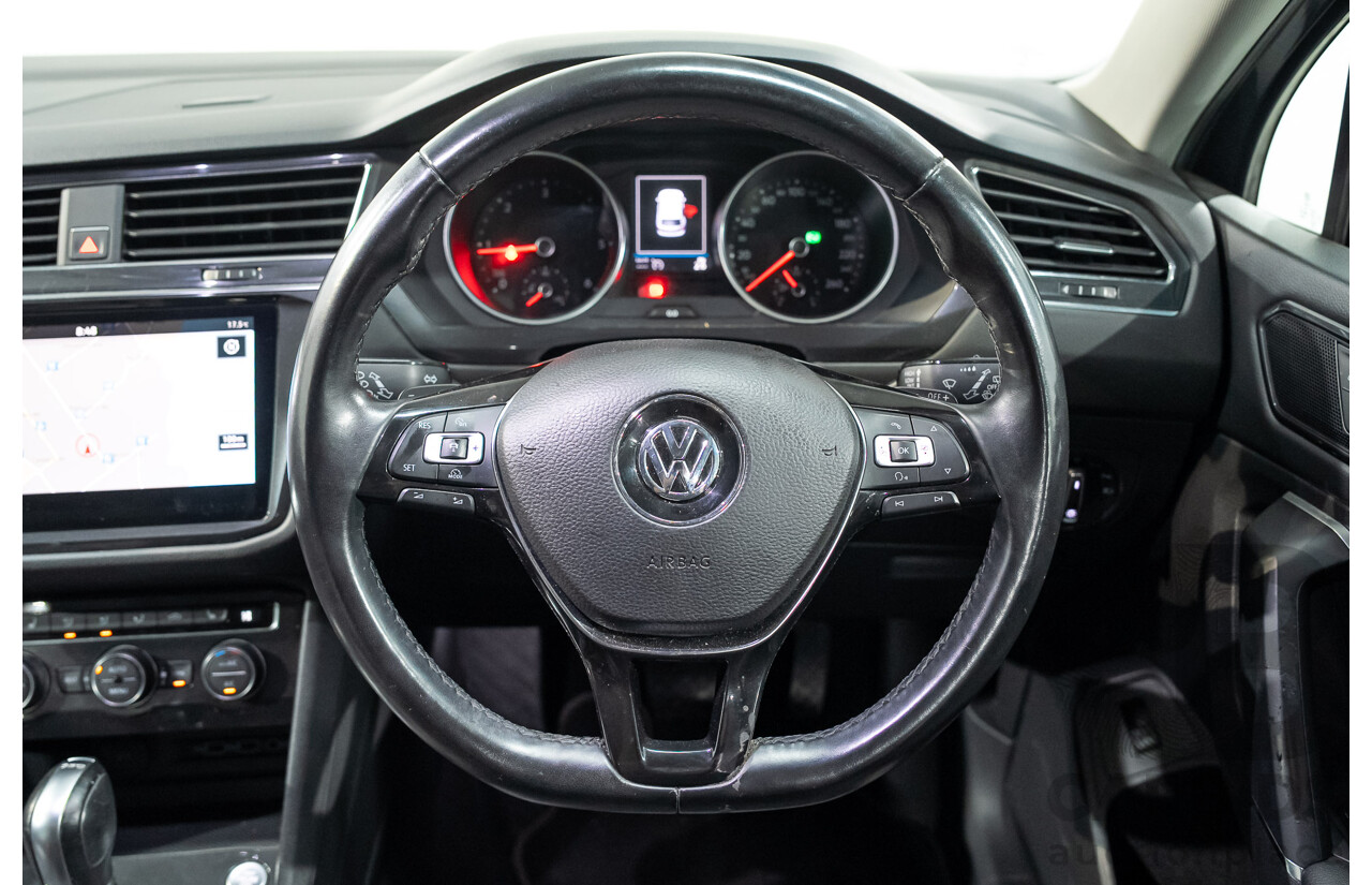 08/2018 Volkswagen Tiguan Allspace 140 TDI Highline (AWD) 5NA MY18 4d Wagon Grey Turbo Diesel 2.0L