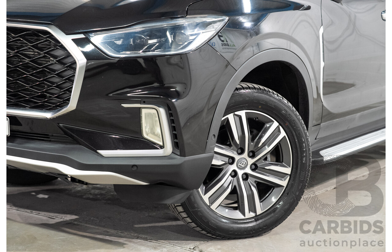 01/2020 LDV D90 Executive (4WD) D20 SV9A MY20 4d Wagon Metal Black Twin Turbo Diesel 2.0L