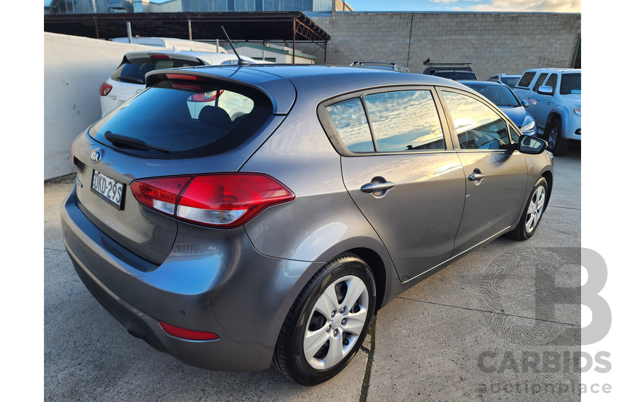 09/2016 Kia Cerato S YD MY17 5d Hatchback Grey 2.0L