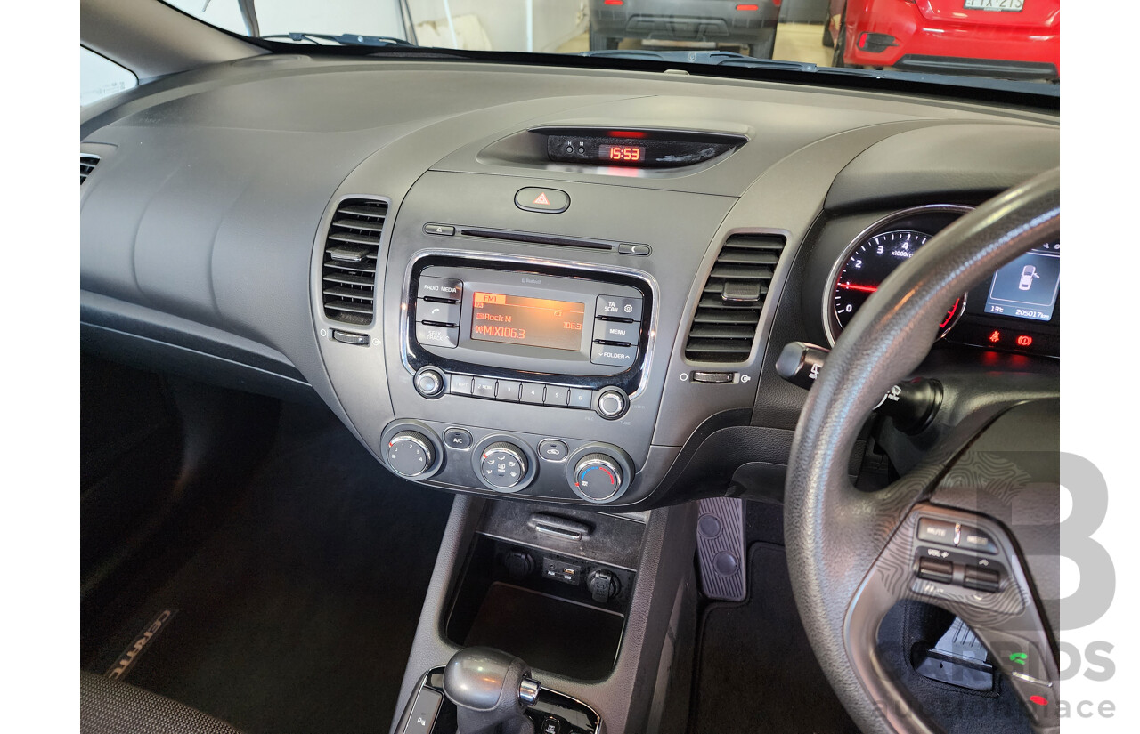 09/2016 Kia Cerato S YD MY17 5d Hatchback Grey 2.0L
