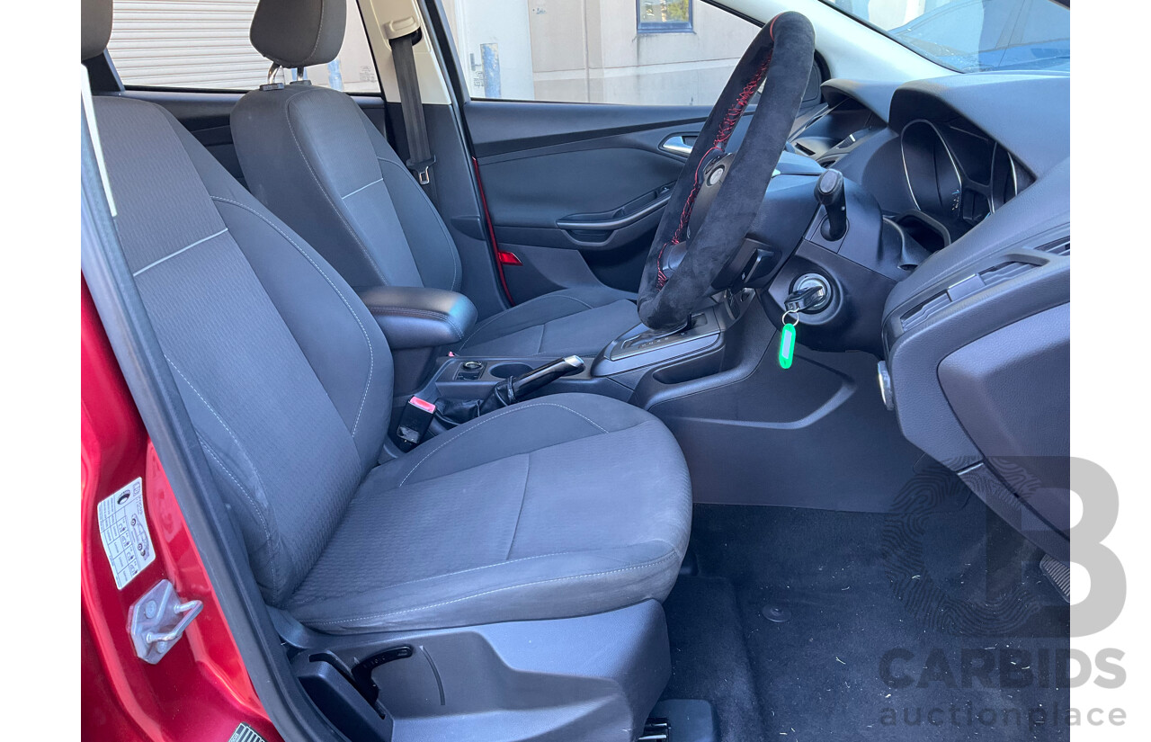 04/2014 Ford Focus Trend LW MK2 Upgrade 5d Hatchback Ruby Red 2.0L