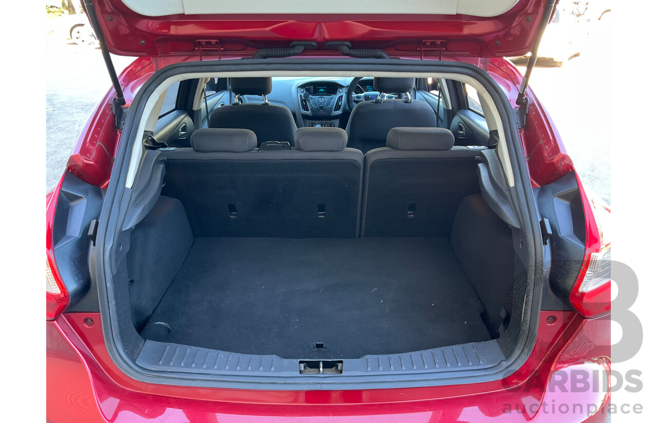 04/2014 Ford Focus Trend LW MK2 Upgrade 5d Hatchback Ruby Red 2.0L