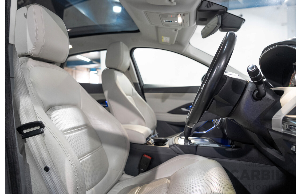 01/2018 Jaguar E-Pace P250 SE (AWD) (183kW) X540 MY18 4d Wagon Caesium Blue Turbo 2.0L