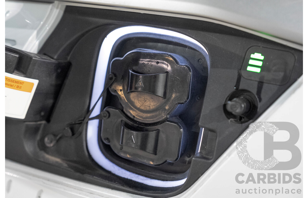 06/2019 Hyundai Kona Elite Electric OS.3 4d Wagon White Electric